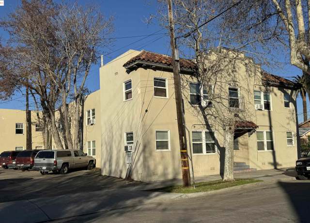Property at 333 W 9th St, Tracy, CA 95376