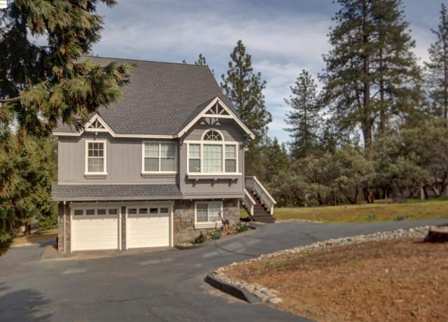 Property at 19710 Butler Way, Groveland, CA 95321, 3 beds, 2 baths