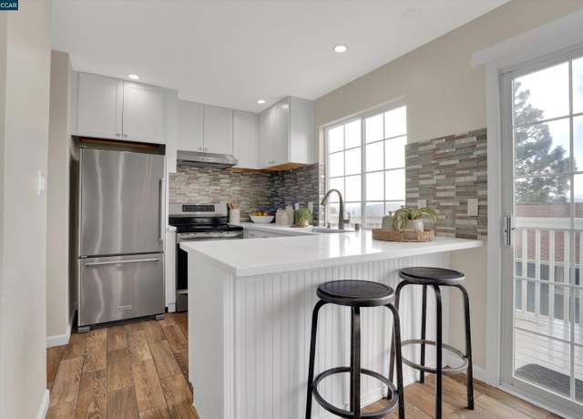 Property at 125 Sunset Cir #45, Benicia, CA 94510, 3 beds, 1.5 baths