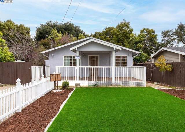 Property at 1752 Knox St, Castro Valley, CA 94546, 2 beds, 2 baths