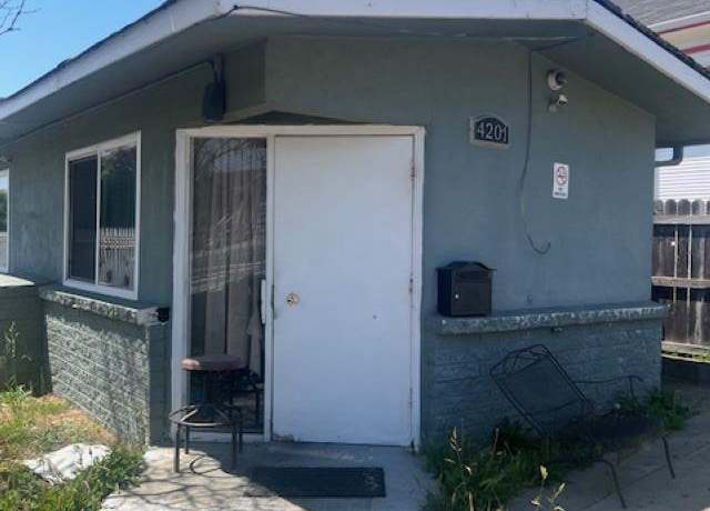 Property at 4201 West St, Oakland, CA 94608