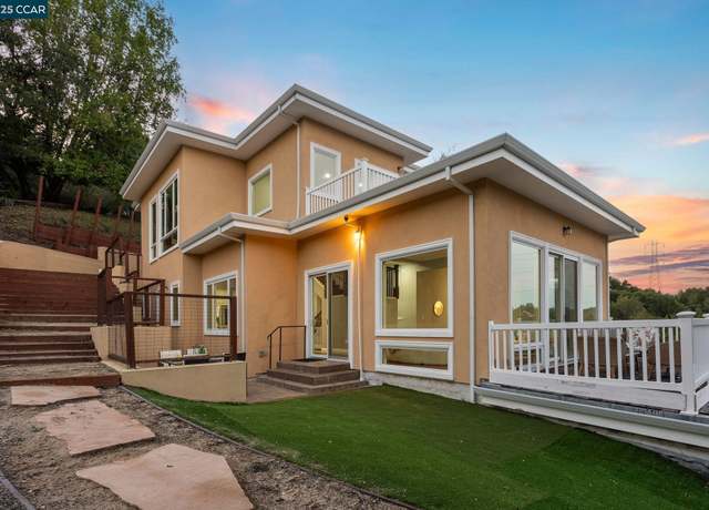 Property at 102 Barbara Rd, Orinda, CA 94563, 4 beds, 3.5 baths