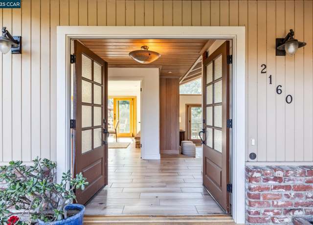 Property at 2160 Ridgewood Rd, Alamo, CA 94507, 5 beds, 4.5 baths