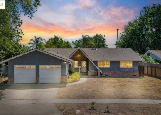Property at 1702 Sherwood Ave, Modesto, CA 95350, 3 beds, 2 baths