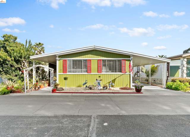 Property at 131 Paulette Way, Antioch, CA 94509, 4 beds, 2 baths