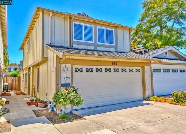 Property at 978 Shoal Dr, San Mateo, CA 94404, 3 beds, 2.5 baths
