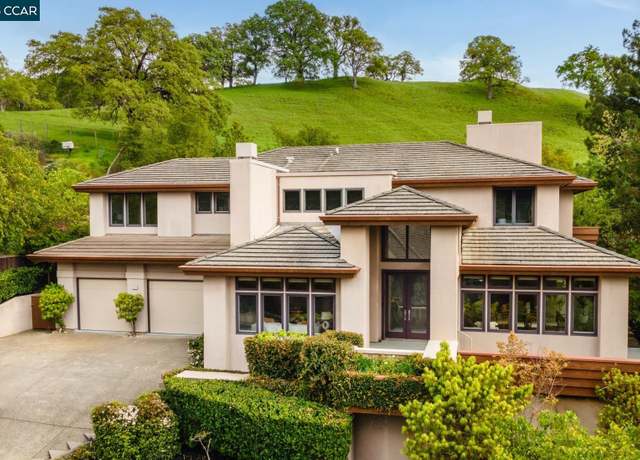 Property at 3070 Stonegate Dr, Alamo, CA 94507, 4 beds, 4.5 baths