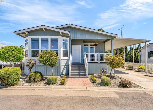 Property at 29028 Berkeley Rd, Hayward, CA 94544, 3 beds, 2 baths