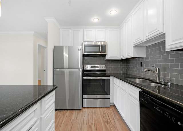 Property at 325 Lenox Ave #308, Oakland, CA 94610, 2 beds, 1.5 baths