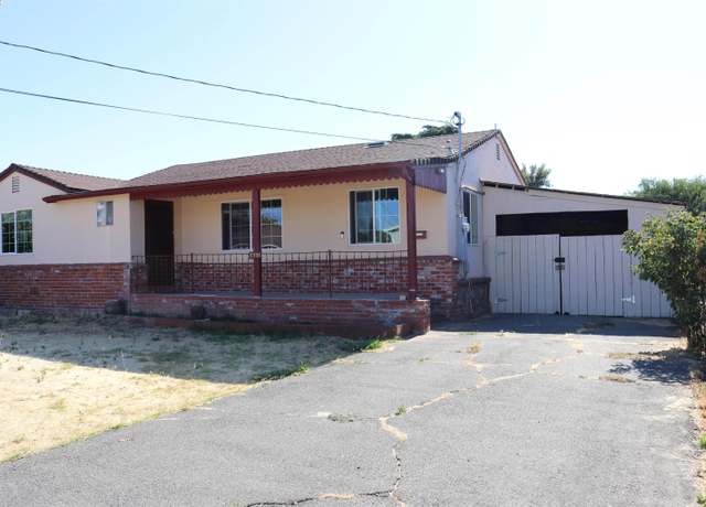 Property at 2732 Lincoln Ln, Antioch, CA 94509, 3 beds, 2 baths