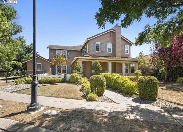Property at 670 W Privado Way, Mountain House, CA 95391, 5 beds, 4 baths
