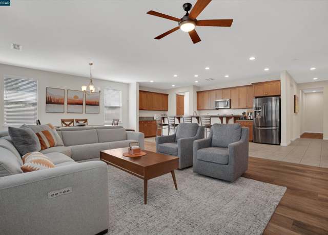Property at 8275 Brookhaven Cir, Discovery Bay, CA 94505, 3 beds, 2 baths