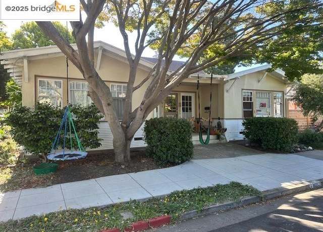 Property at 801 Curtis St, Albany, CA 94706, 2 beds, 2 baths