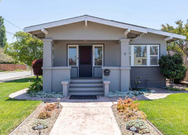 Property at 697 Maud Ave, San Leandro, CA 94577, 3 beds, 2 baths