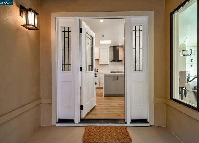 Property at 1433 Oakmont Dr #4, Walnut Creek, CA 94595, 2 beds, 2 baths