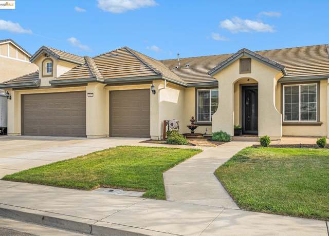 Property at 317 Myrtle Ln, Oakley, CA 94561, 4 beds, 2 baths