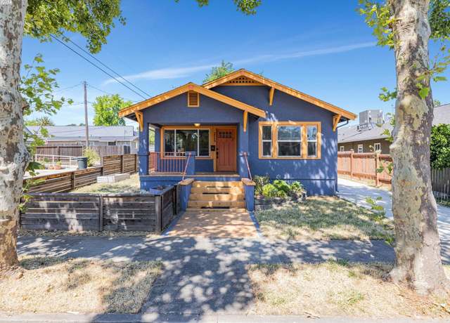Property at 215 Placer St, Roseville, CA 95678, 3 beds, 2 baths