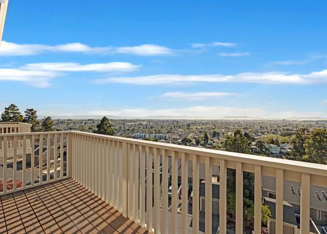Property at 55 Anair Way, Oakland, CA 94605, 2 beds, 1.5 baths