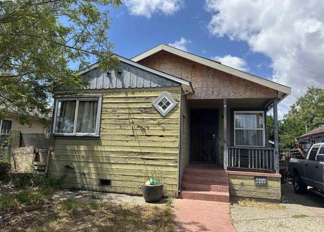 Property at 2057 84th Ave, Oakland, CA 94621, 2 beds, 1 bath