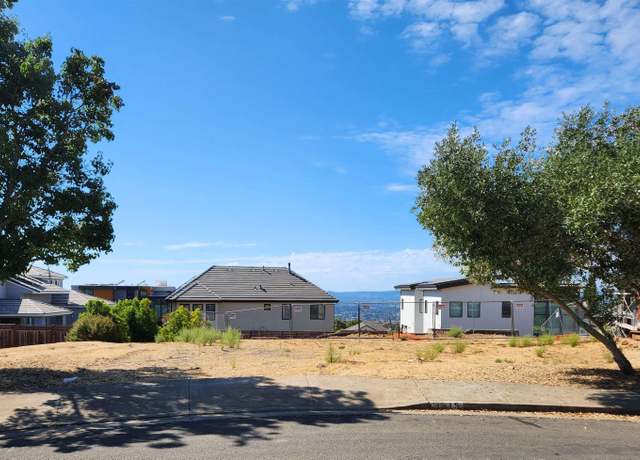Property at 3715 Stanhope Ct, Santa Rosa, CA 95404