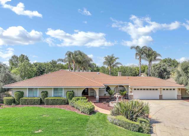 Property at 421 Lone Oak Ct, Brentwood, CA 94513, 4 beds, 2 baths