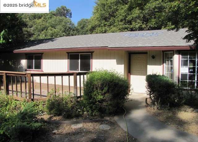 Property at 2364 Rainbow Rd, Mariposa, CA 95338, 3 beds, 2 baths