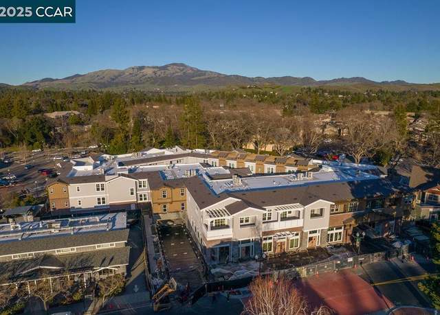 Property at 600 Hartz Ave #206, Danville, CA 94526, 2 beds, 2.5 baths