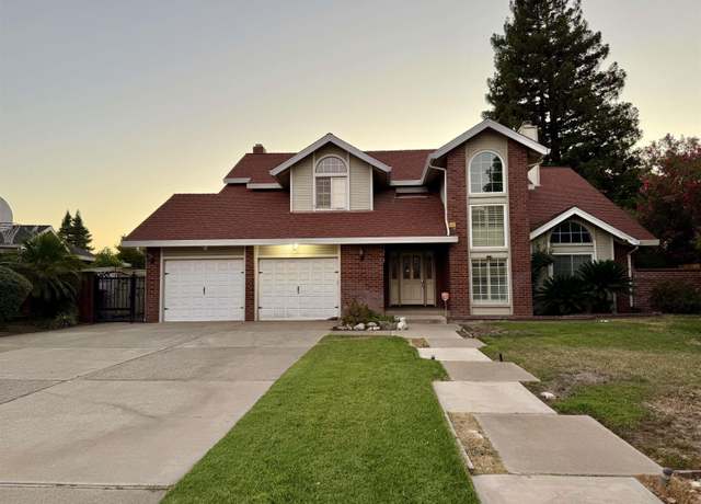 Property at 1023 Marsh Creek Ln, Manteca, CA 95366, 4 beds, 2.5 baths
