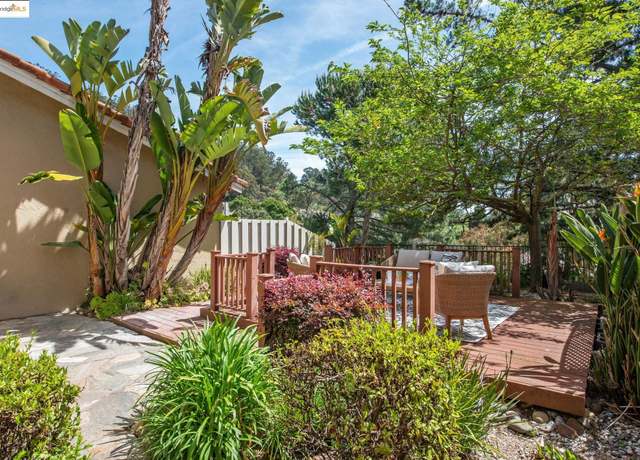Property at 43 Turtle Creek St, Oakland, CA 94605, 3 beds, 2.5 baths