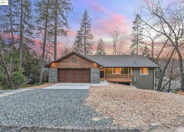 Property at 21880 Feather Riv, Sonora, CA 95370, 3 beds, 2 baths