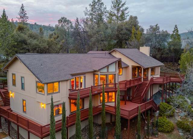 Property at 21320 Oneto Dr, Sonora, CA 95370, 3 beds, 4 baths
