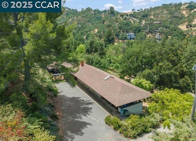 Property at 144 Castle Crest Rd, Alamo, CA 94507, 3 beds, 1.5 baths