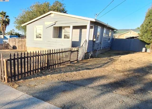 Property at 118 Poinsettia Ave, Bay Point, CA 94565, 2 beds, 1 bath