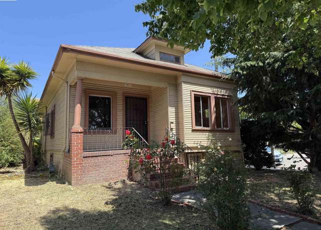 Property at 2619 Mathews St, Berkeley, CA 94702, 2 beds, 1 bath