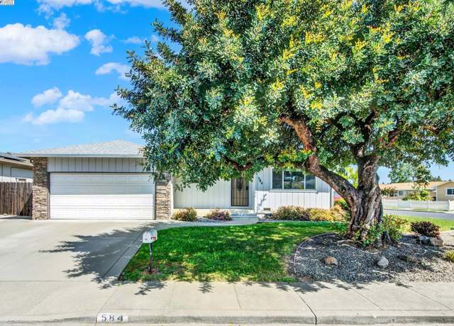 Property at 584 Greenwood Dr, Vacaville, CA 95687, 3 beds, 2 baths