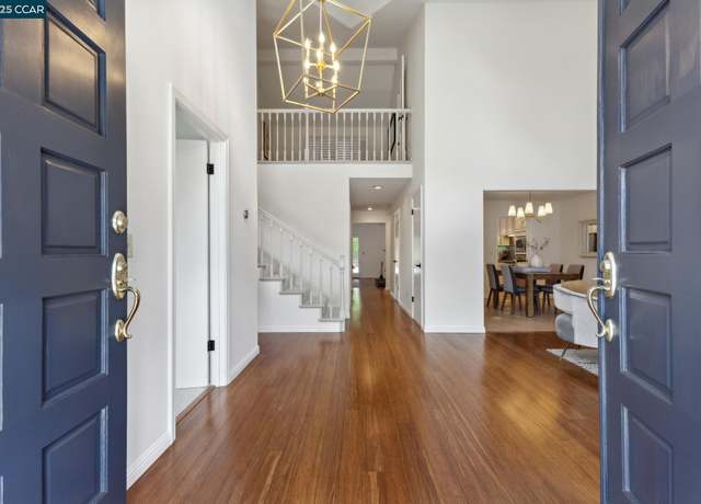 Property at 19 Via Barcelona, Moraga, CA 94556, 4 beds, 3 baths