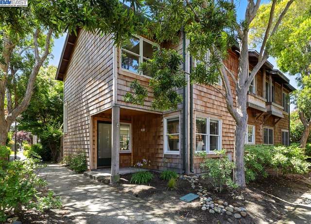 Property at 357 Centre Ct, Alameda, CA 94502, 3 beds, 2.5 baths