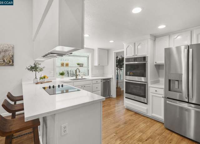 Property at 113 Laredo Ct, San Ramon, CA 94583, 4 beds, 2 baths