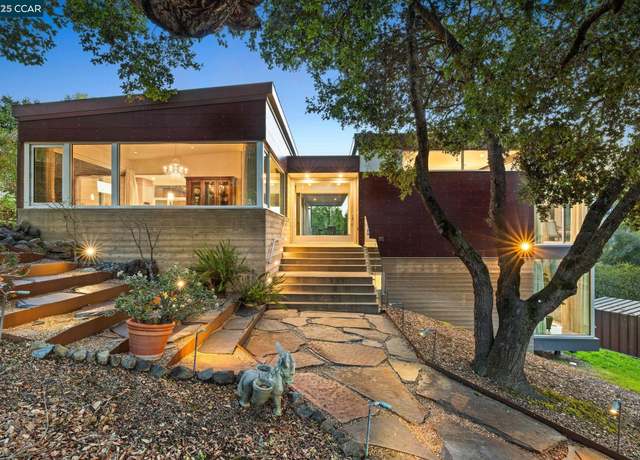 Property at 2 Crane Ct, Orinda, CA 94563, 4 beds, 3 baths