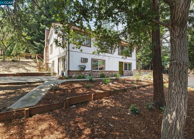 Property at 1067 Ridge Park Dr, Concord, CA 94518, 4 beds, 3 baths