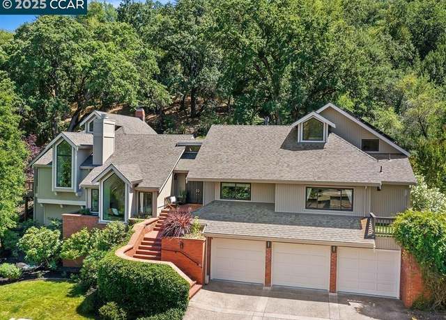 Property at 27 Toledo Dr, Lafayette, CA 94549, 5 beds, 3.5 baths