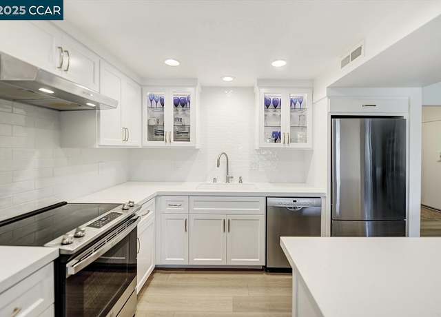Property at 1508 Canyonwood Ct #4, Walnut Creek, CA 94595, 2 beds, 1 bath
