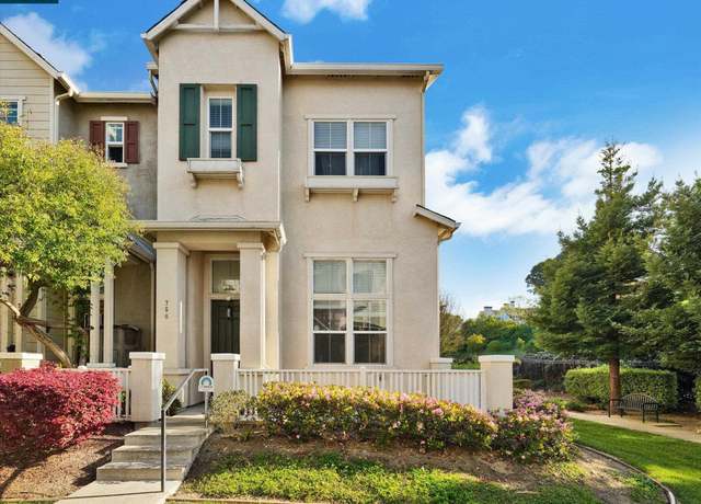 Property at 750 Summer Ln, Richmond, CA 94806, 3 beds, 2.5 baths