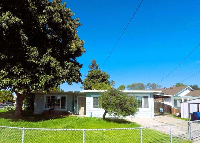 Property at 267 Jerilynn Ln, Hayward, CA 94541, 2 beds, 1 bath