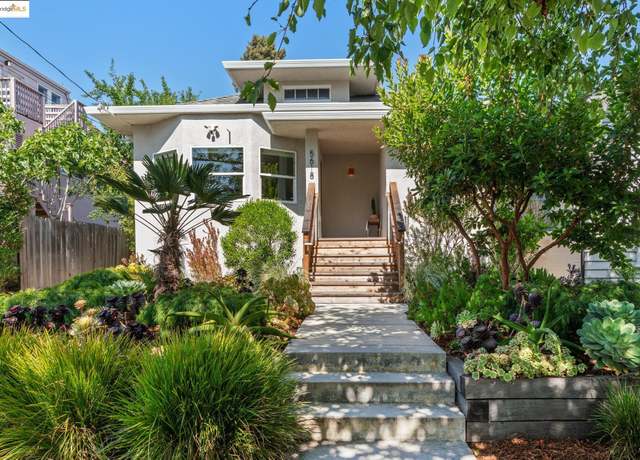 Property at 5618 Dover St, Oakland, CA 94609, 3 beds, 2 baths