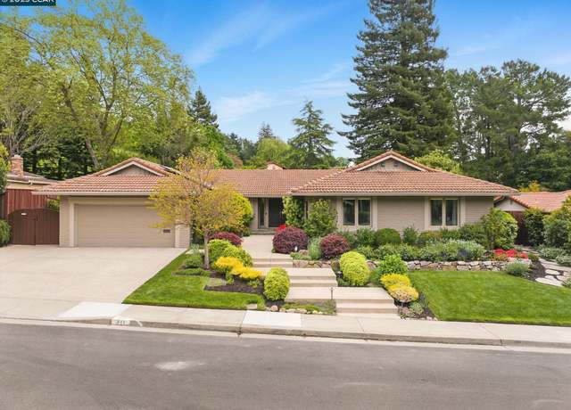 Property at 211 Paseo Del Rio, Moraga, CA 94556, 4 beds, 2.5 baths