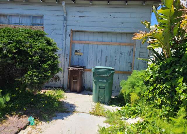 Property at 829 Wilson Ave, Richmond, CA 94805, 2 beds, 1 bath