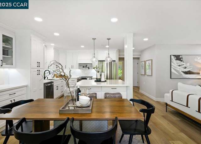 Property at 2601 Pine Knoll Dr #4, Walnut Creek, CA 94595, 2 beds, 2 baths