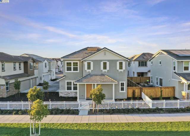 Property at 281 E Central Pkwy, Mountain House, CA 95391, 4 beds, 3.5 baths