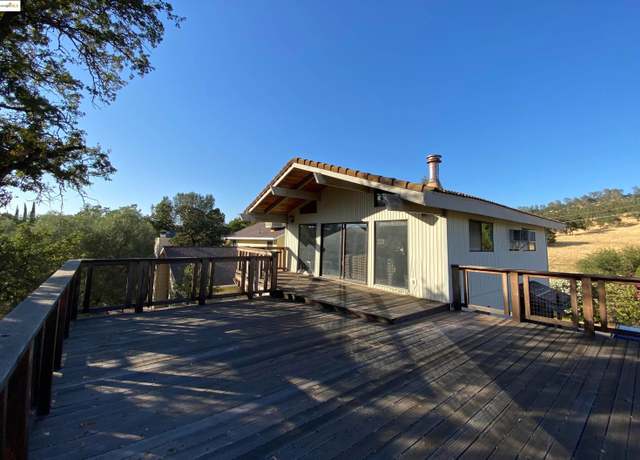 Property at 75 Poker Flat Rd, Copperopolis, CA 95228, 4 beds, 2 baths